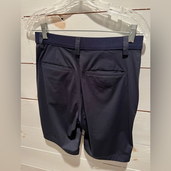 Haggar men’s the active series jogger short size 30, navy blue, EUC, belted - Picture 2 of 9